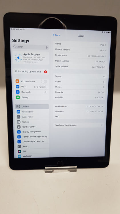 iPad 10.2