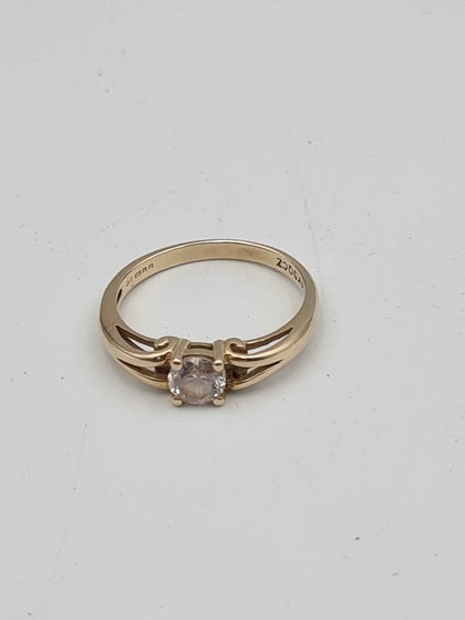 14ct Yellow Gold Cubic Zirconia Single Stone Ring - 2.56 Grams - Size N