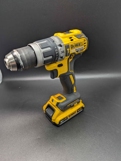 DeWALT 18V Cordless DCD769 Brushless Combi Drill With 2.0ah Battery (No Charger)