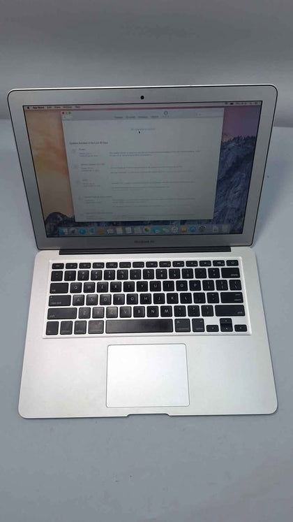 MacBook Air 7,2 - Intel i5-5250U - 4GB Ram - 128GB SSD - 13