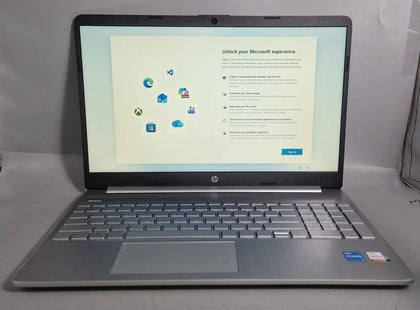HP 15S-FQ2037/i5-1135G7/8GB Ram/256GB SSD/15