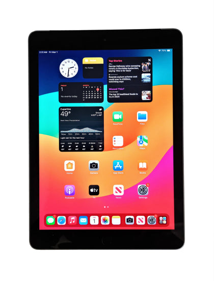 Apple iPad 6th Generation Tablet - 32GB - WiFi + GSM - Unlocked - Space Grey - A1954