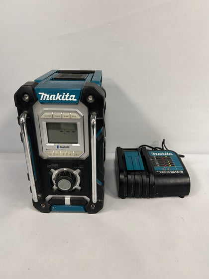 MAkita DMR106 Bluetooth Job Site Radio