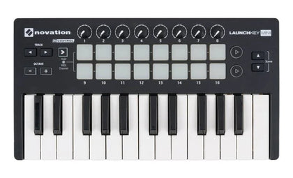 Novation Launchkey Mini MK2 / unboxed