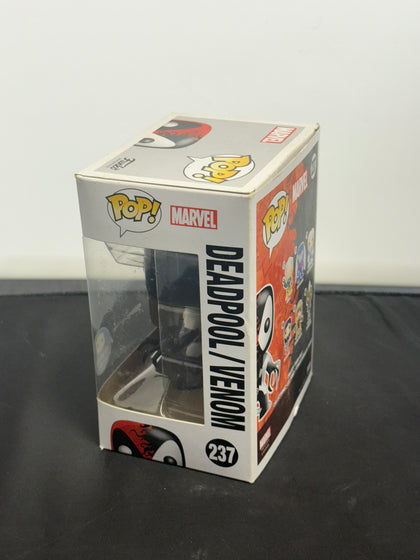 funko pop marvel deadpool/venom 237