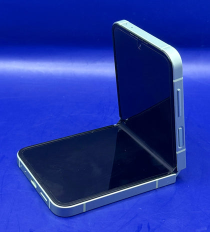 Samsung Galaxy Z Flip 6 256GB Mint Unlocked - Chesterfield