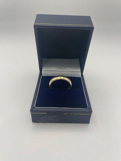 9CT GOLD BAND RING - N