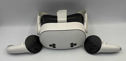 Meta Quest 3S VR Headset (With Controllers) - 128GB, unboxed white
