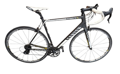Canyon Ultimate CF SL Racing Bike **COLLECTION ONLY**
