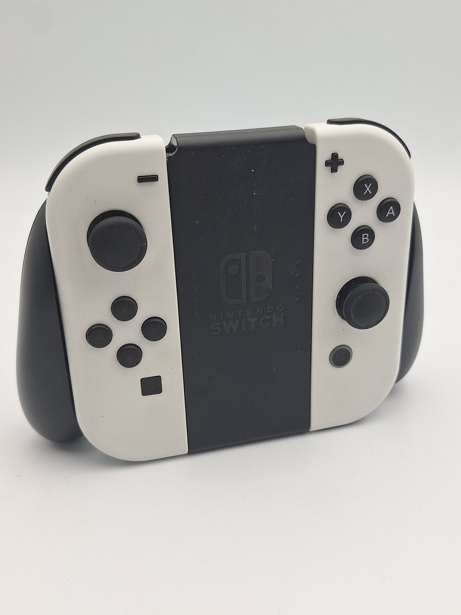 Nintendo Switch 本体 ホワイト/ブラック Nintendo Switch OLED 64GB black/white gaming console with dock