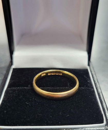 22CT Yellow Gold Band Size M 3.27G