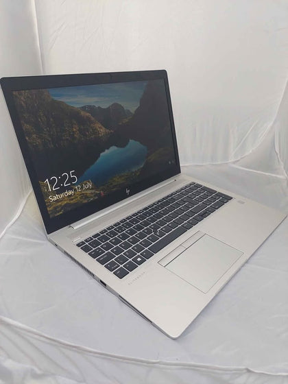 HP 755-G5, Ryzen 7 2700U, 8GB Ram, 256GB SSD, 15