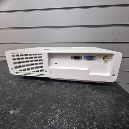Panasonic PT-LX26 XGA Projector (pt-lx26)