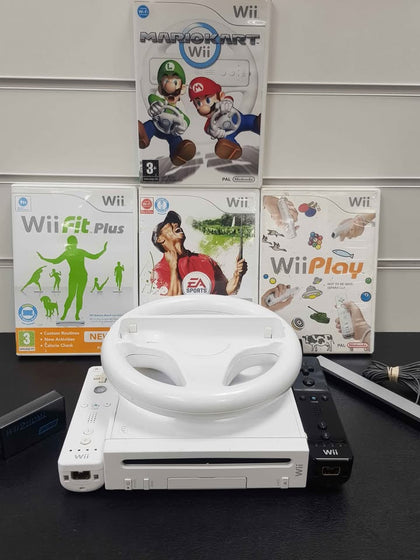 WII Console 4 games + whell and 2 Controllers white 1GB Bundle shows sings of use unboxed