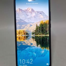 Huawei p20 Lite ,Black  Unlocked 64GB (Scratches on the back)