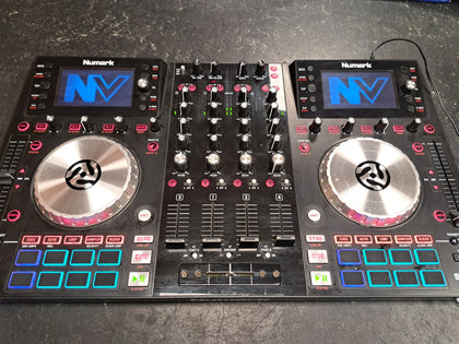 Numark NV DJ Controller.