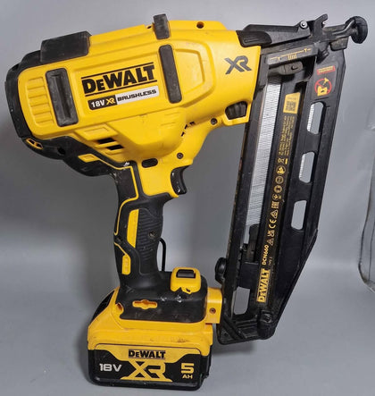 Dewalt DCN660N 18v XR Cordless Brushless Second Fix Framing Nailer and 5ah battery