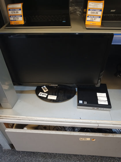 HP Pro Desk + 22