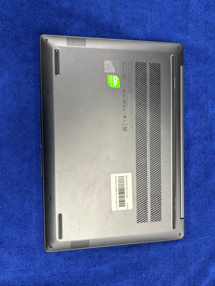 Lenovo Yoga Slim 6i.