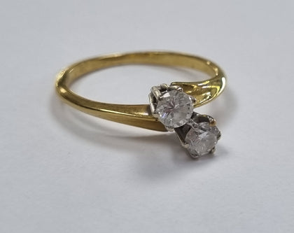 18ct Gold Diamond Ring Size L1/2