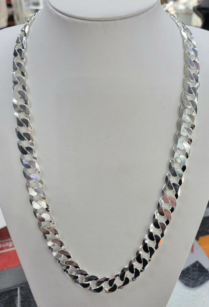 **BRAND NEW** Silver Curb Chain 26