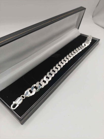 ***BRAND NEW*** (925 Hallmarked&Tested), 22.8G Silver Chain Bracelet
