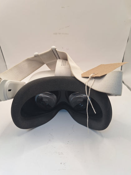 Meta/Oculus Quest 2 VR Headset (With Controllers) - 128GB, unboxed