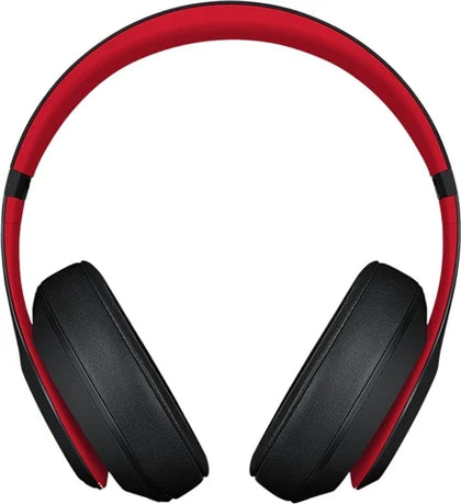 Beats Studio3 Wireless Over-Ear Headphones - Defiant Black/Red