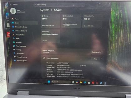 lenono loq laptop ryzen7 16gb ram  1tg ssd