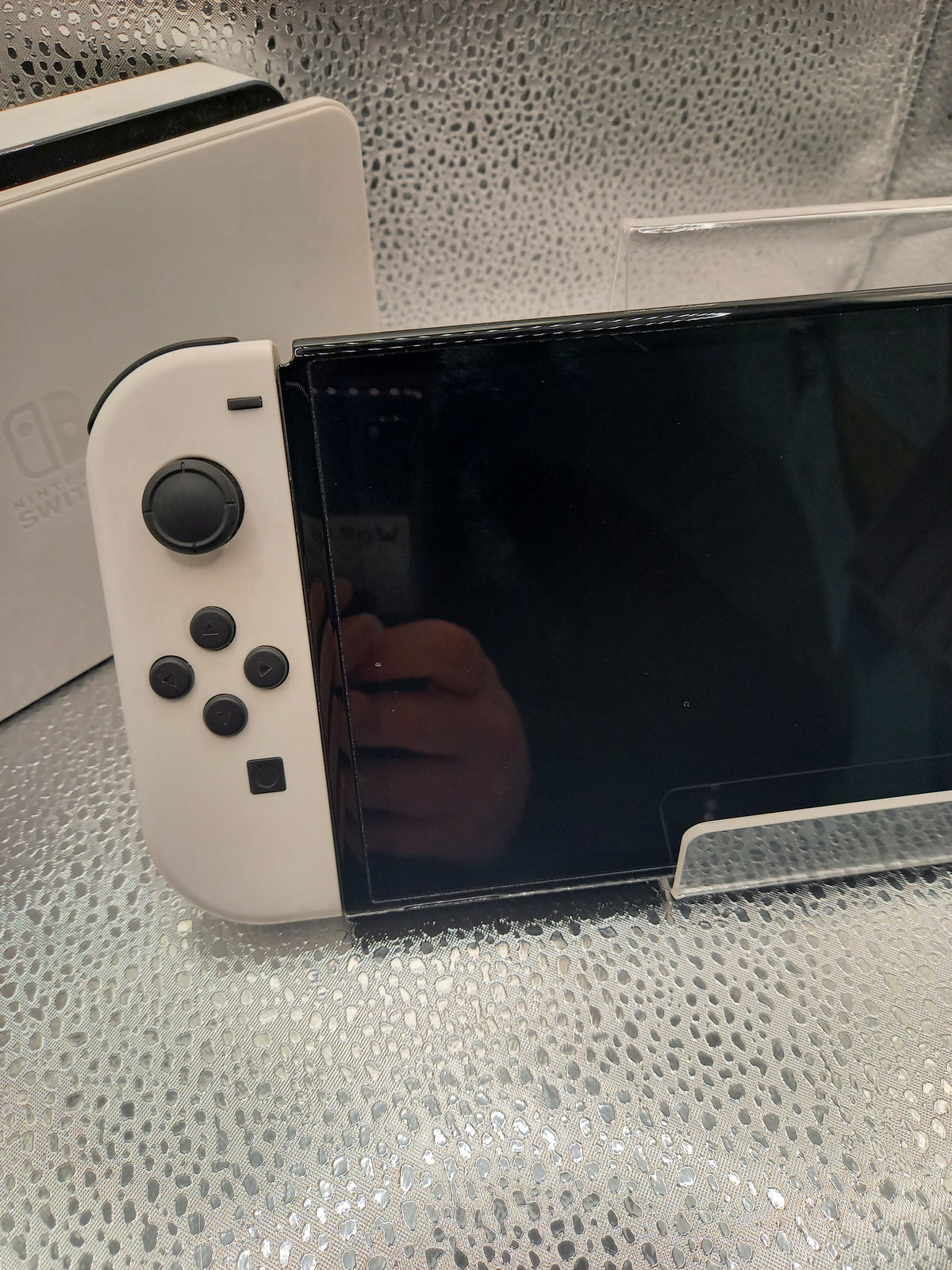 Nintendo Switch OLED - White | Cash Generator