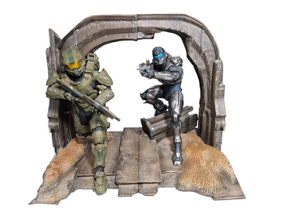Halo 5: Guardians 2015 Limited Collectors Edition STATUE ONLY in box