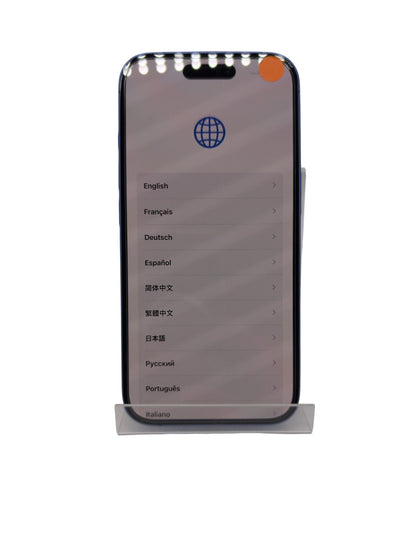 Apple iPhone 16 - 128 GB - Ultramarine - 100% - screen protector applied
