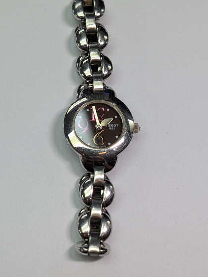 LADIES TISSOT WATCH BOXED WITH SPARE LINKS