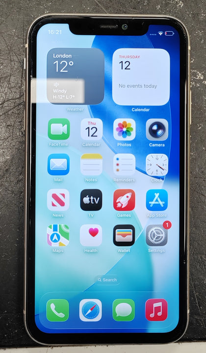 iPhone 11 64GB White - Unlocked  72% Battery Capacity***Unboxed***