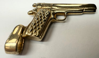 9CT GOLD GUN PENDANT 4.5CM