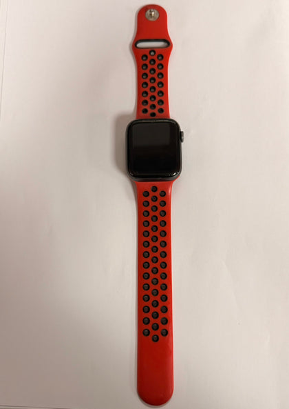 *Apple Watch Series 5 (Cellular) Silver Aluminium, 44mm
