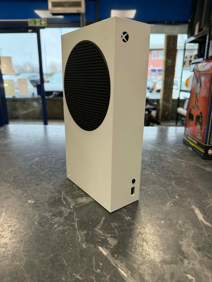 Xbox Series S 512GB SSD - Console & Cables