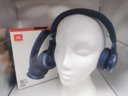 JBL Live 670NC Wireless Over-Ear Headphones - Blue, Boxed with Wires