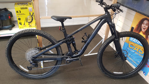 Trek Fuel EX 5 ML Mountain Bike ** COLLECTION ONLY **