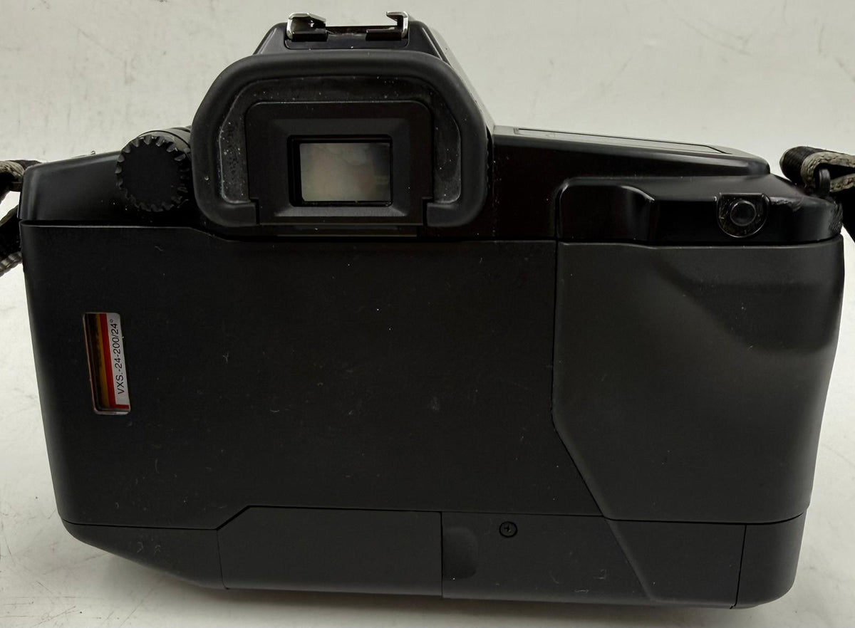 Canon EOS 650 Film Camera | Cash Generator