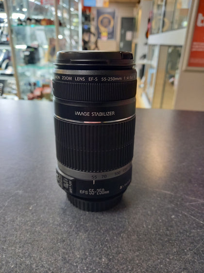Canon EF-S 55-250mm f/4-5.6 IS Lens