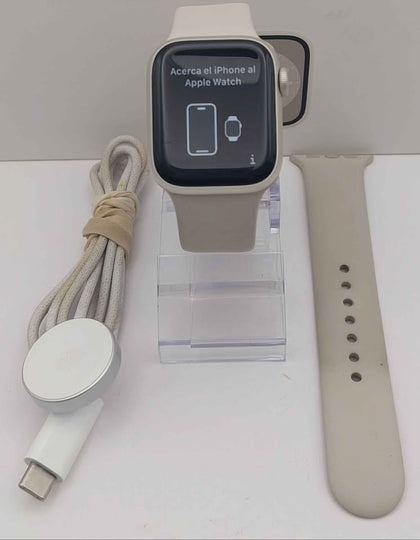 Apple Watch series 8 (Cel) with straps Starlight aluminium 41mm Boxed