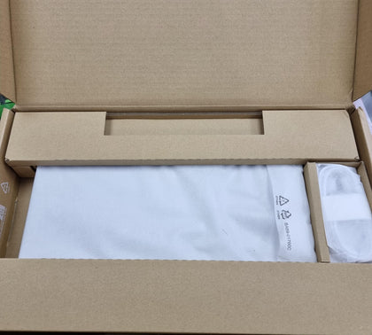 Samsung Galaxy Chromebook Go 14in Celeron N 4GB 64GB eMMC Chrome OS Silver
