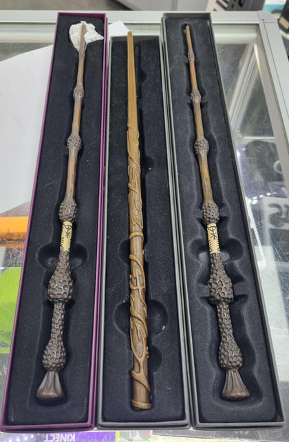 3 x HARRY POTTER WANDS