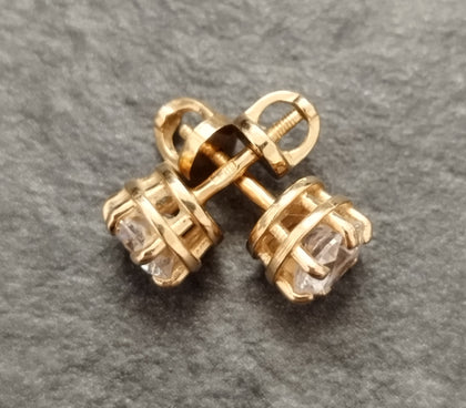 14ct Yellow Gold Clear Stone Stud Earrings