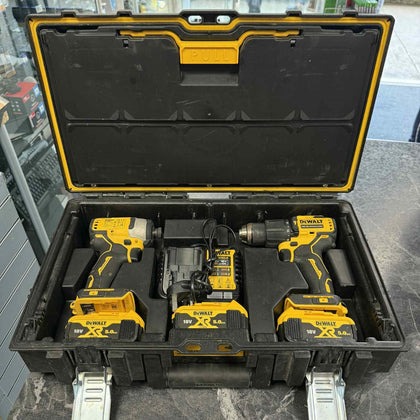 DeWalt DCK2062P3 18V XR Brushless Compact Combi Drill & Impact Driver Twin Kit X3 Batteries
