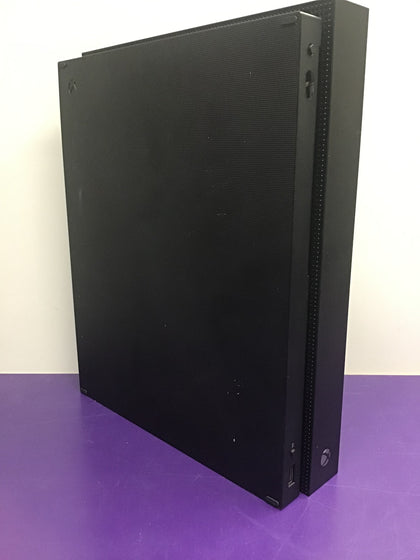 Xbox One X - 1TB - Black