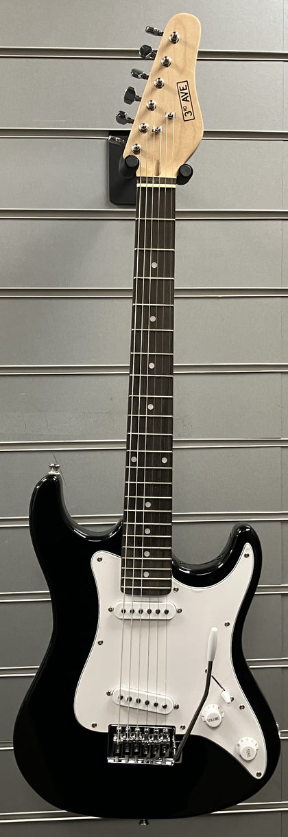** Collection Only ** 3rd Avenue 3/4 Size Electric Black Guitar