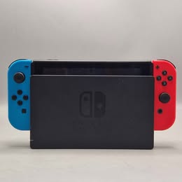 Nintendo switch black 32GB with all leads and carry case