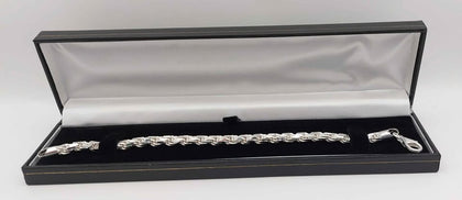 *BRAND NEW* 925 silver bracelet 21.6g 8.5